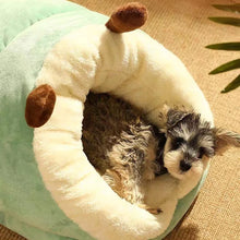 MADDEN Small Dog Kennel Bed