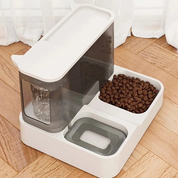 Large Capacity Food Dispenser